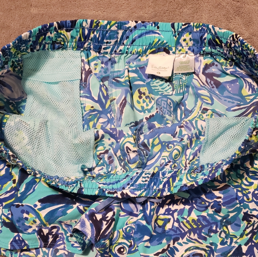 Lilly Pulitzer Drawstring Shorts - Blue & Green Tropical Print (Size L) - Picture 5 of 5